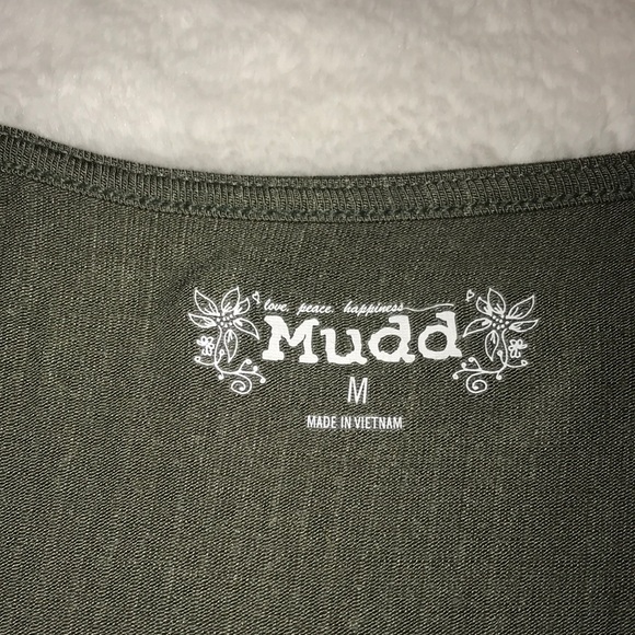 ❄️2 FOR $20❄️ Mudd Peplum Longsleeve Top - Picture 3 of 3